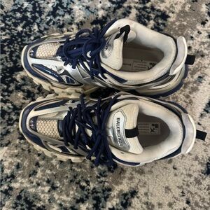 Balenciaga LED track runners size 41